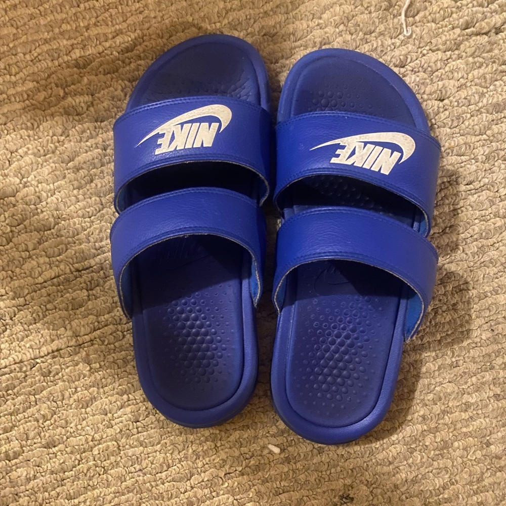 SOLD nike slides